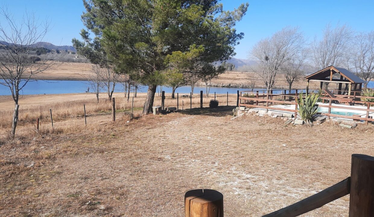 GALERIA CON VISTA AL LAGO LOS MOLINOS