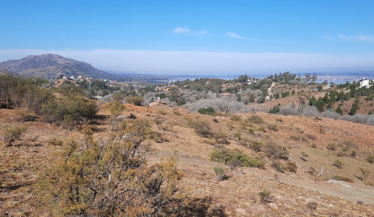 INMEJORABLES VISTAS AL LAGO DESDE LOTEO 252