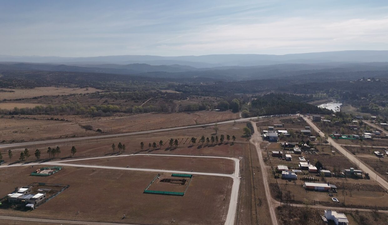 dji_fly_20240909_113056_0_1725892256423_photo_low_quality