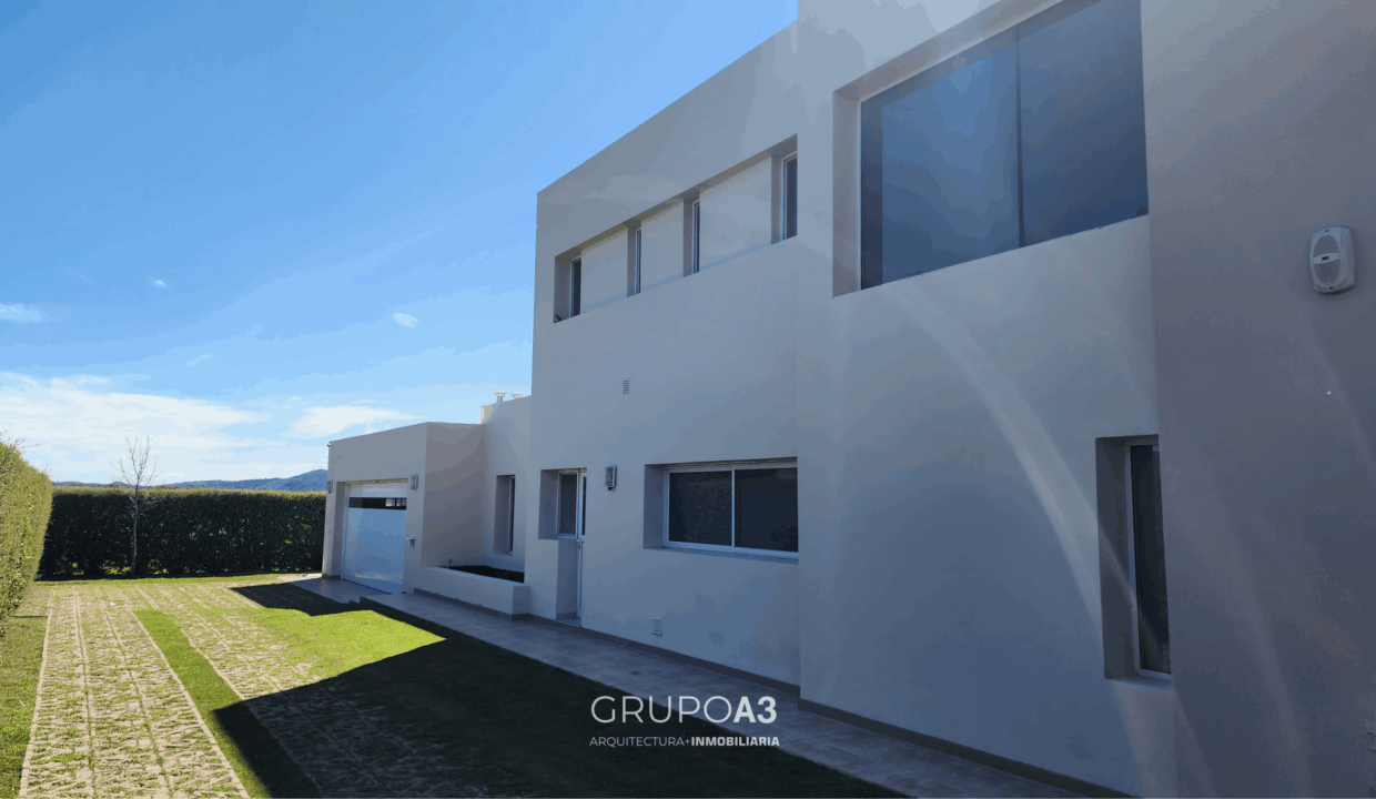 INMOBILIARIA GRUPO A3 CASAS POTRERO DE GARAY 860 16
