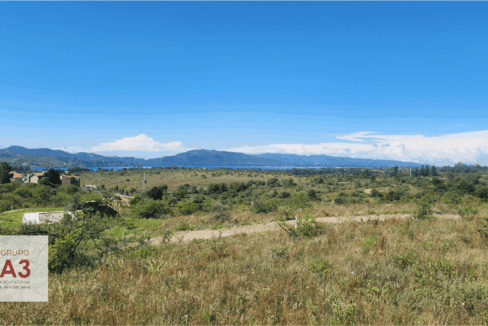 INMOBILIARIA GRUPO A3 LOTES POTRERO DE GARAY LOTEO R 04