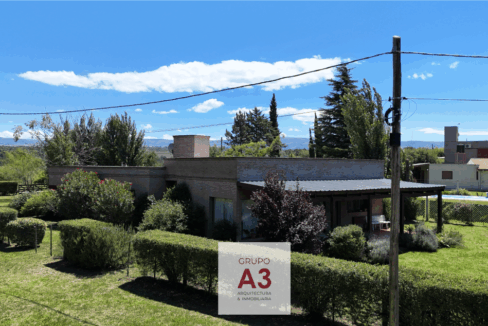 INMOBILIARIA GRUPO A3 POTRERO DE GARAY CASAS 858 01