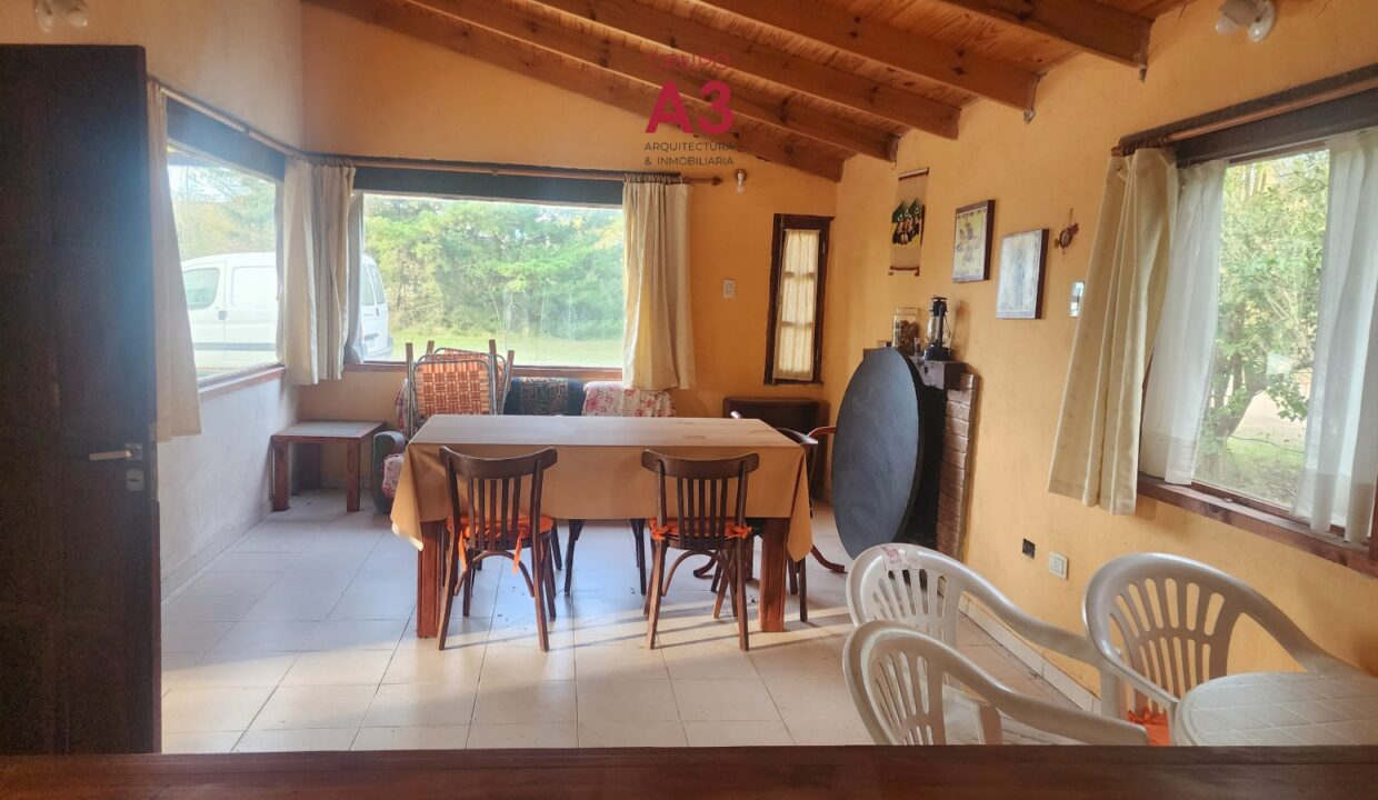 INMOBILIARIA GRUPO A3 CASA VILLA CIUDAD PARQUE LOS REARTES 879 02