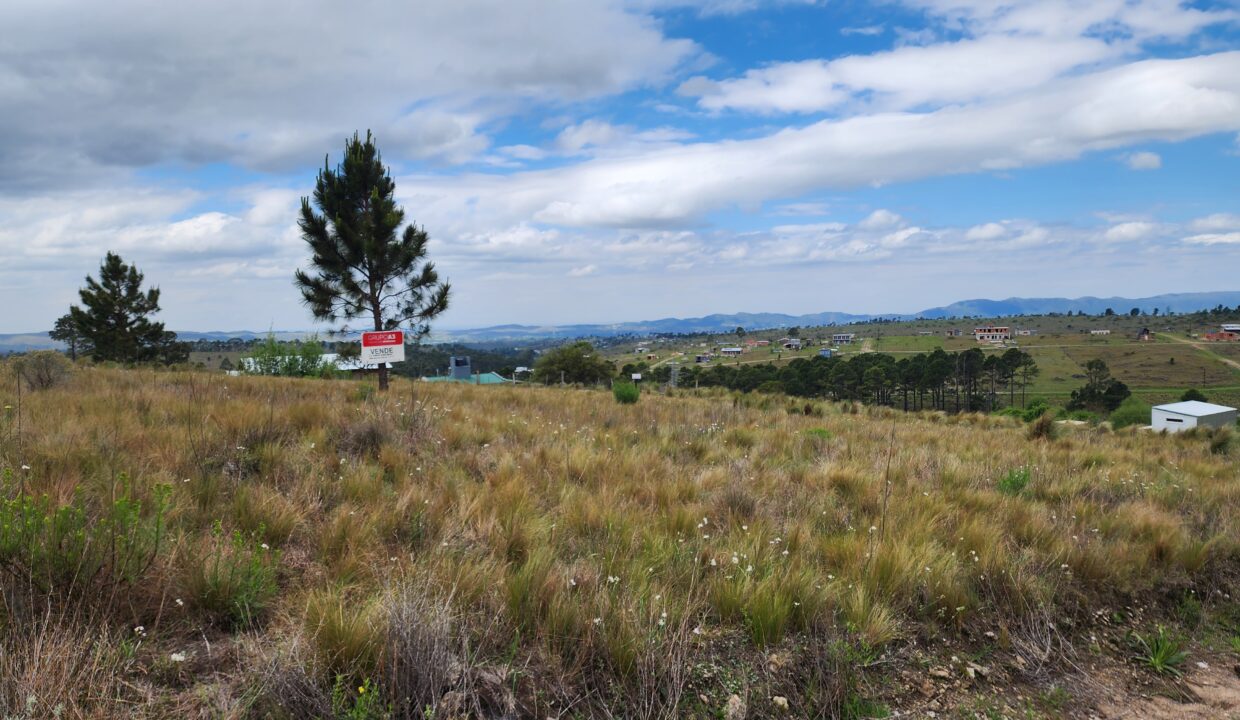 GRUPO A3 INMOBILIARIA POTRERO DE GARAY PAMPA ALTA LOTE 902 01